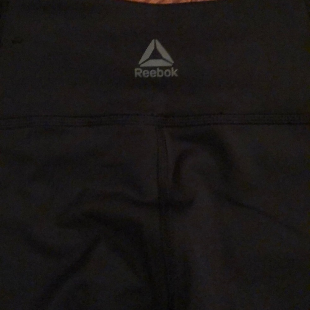 Black Reebok leggings - Picture 2 of 4